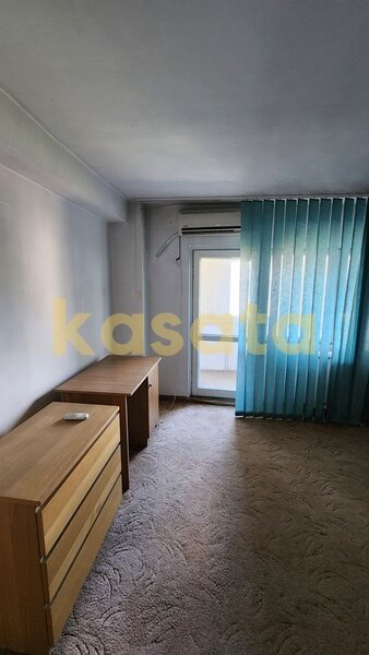 Decebal, Metrou, Piata Muncii, garsoniera 40 mp, mutare imediata.