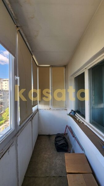 Decebal, Metrou, Piata Muncii, garsoniera 40 mp, mutare imediata.