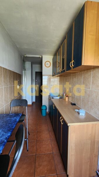 Decebal, Metrou, Piata Muncii, garsoniera 40 mp, mutare imediata.