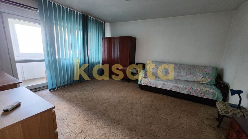 Decebal, Metrou, Piata Muncii, garsoniera 40 mp, mutare imediata.